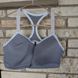 PINK Victoria's Secret Gray and White Sports Bra